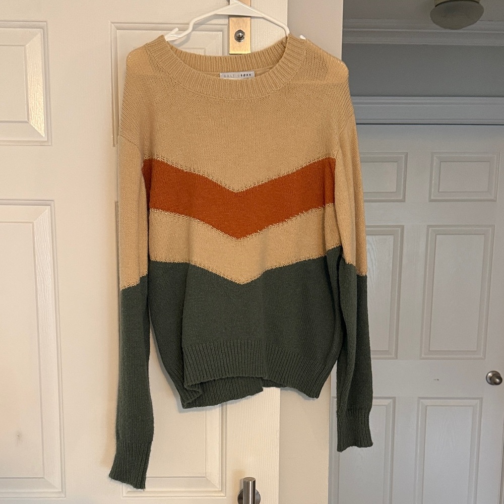 Baltic Born Colorblock Chevron Crewneck Sweater in Tan, Rust & Olive